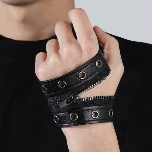 Bangle Fashion Wide Black Punk Leather Bracelet for Women Geometric Metal Bracelet Wrap Charm Jewelry Femme Gift