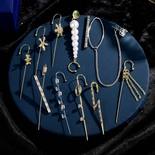 Fashion Zircon Crystal Ear Hook Earrings Women‘s Geometric Pearl Crystal Lightning Snowflake Earrings Wedding Bridal Jewelry
