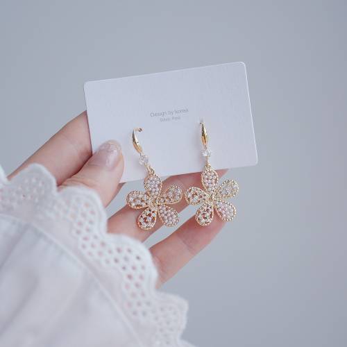 Korean Version Of Micro Inlay Shiny Zircon Pearl Flower Earrings Ladies Hook Jewelry Girlfriend Super Beautiful Dating Gift