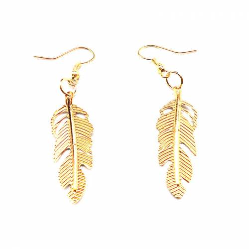 Vintage Golden Metal Feather Earrings Gothic Style Fishhook Dangle Boho Jewelry Wholesle Women Earring Acessorios Femininos