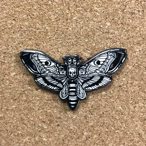 Vintage Halloween Skull Moth Horror Enamel Pin Clothes Badges on Backpack Lapel Pins Decorative Jewelry Backpack Accessories