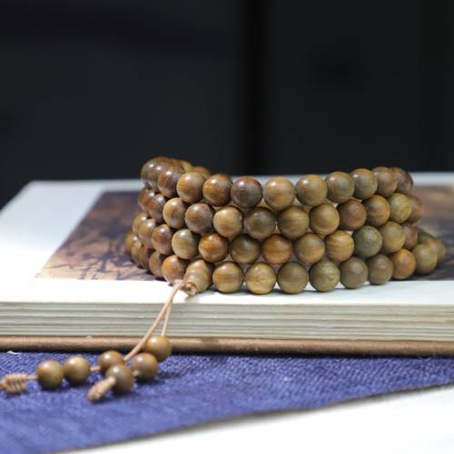 Natural Sandalwood Beaded Rosary Green 108 Pieces Necklace 8mm Adjustable Bracelet Buddhist Prayer Yoga Wooden Beads