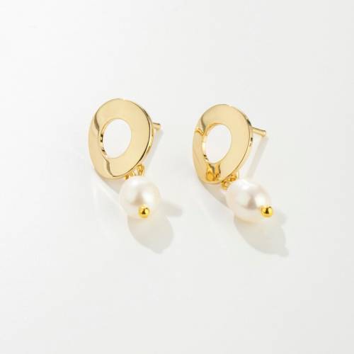 Fashion Natural Freshwater Pearl Drop Earrings Geometric Round Glossy Metal Ear Stud Earrings for Women Jewelry Gift