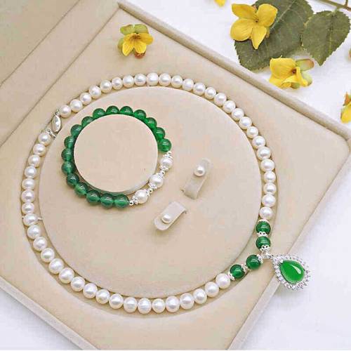 Fresh Water Pearl 8-9mm Natural Pearl Irregular Round Pearl Jewelry Set Women‘s Necklace / Bracelet / Earring Jewelry3 Piece Set