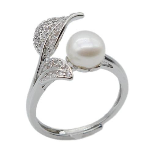 Ladies ring - shiny zirconia - natural freshwater pearl - romantic leaf style - ladies‘ gift choice - pearl ring