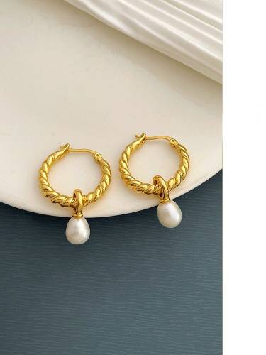 Trendy Jewelry Natural Freshwater Pearl Drop Earrings Hot Selling Popular Thick Plated Brass Metal Round Earrings For Women